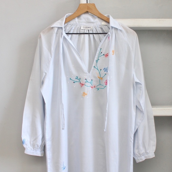 Natori Neiman Marcus Vintage Blue Floral Embroidery Midi Nightgown Size Small​ - Picture 4 of 10